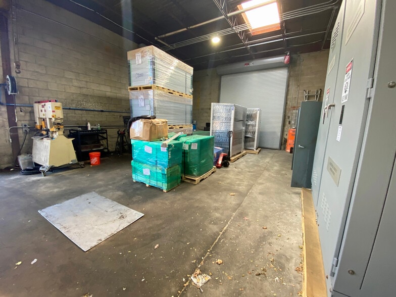 More Photos Of 1013 Long Island Ave, Deer Park Auto Salvage Facility For Sale