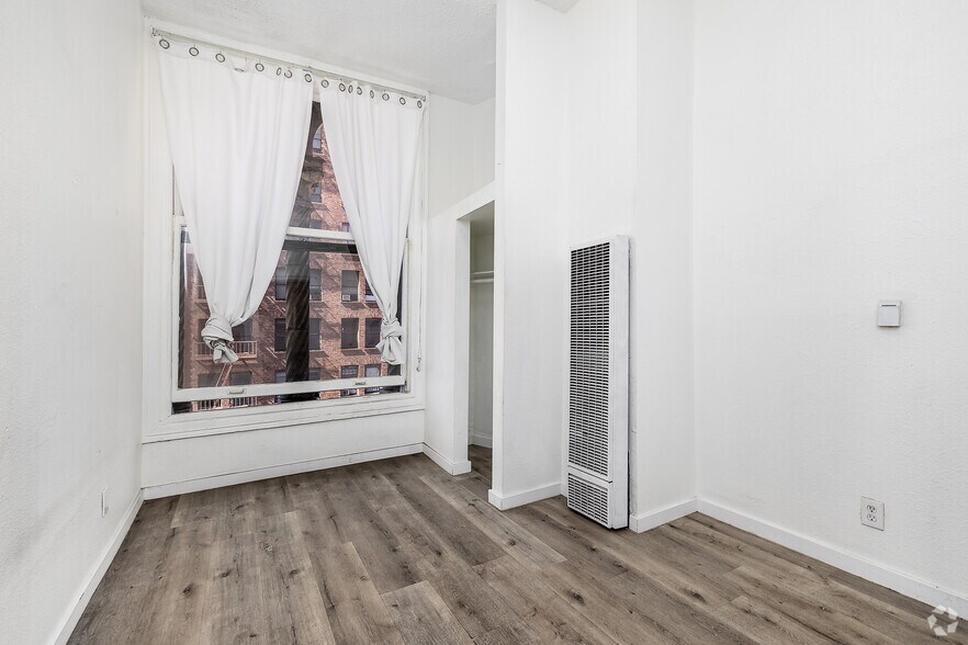 More Photos Of 710 S Broadway, Los Angeles Apartments For Lease