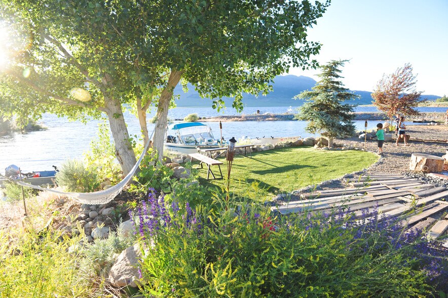 More Photos Of 2399 Hwy 182, Bridgeport Trailer Camper Park For Sale