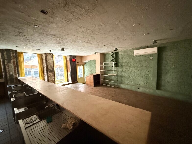 More Photos Of 53 Stone St, New York Apartments For Lease