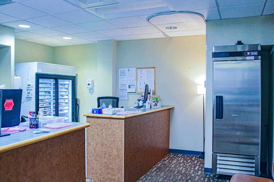 More Photos Of 600 Julian Ln, Arden Medical For Sale