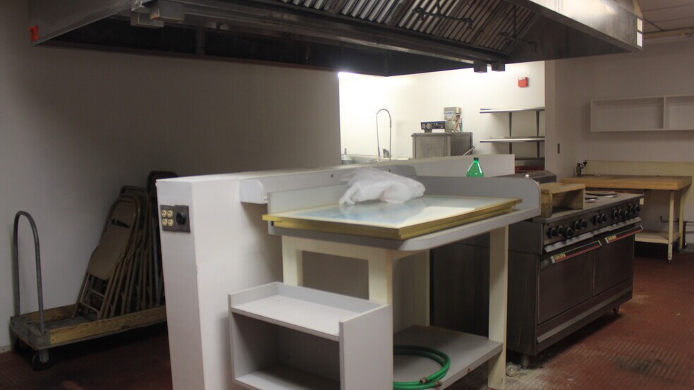 More Photos Of 901 6th St, Daytona Beach Industrial For Sale