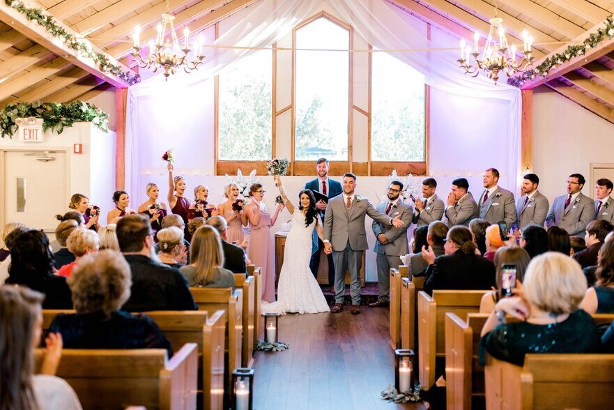 More Photos Of 11475 Lilac Ave, Saint Louis Specialty For Sale