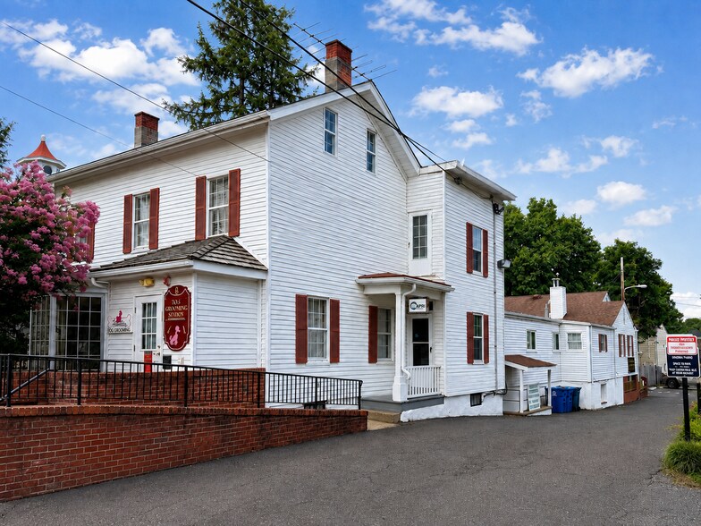 More Photos Of 62 S Main St, Yardley Office Residential For Lease