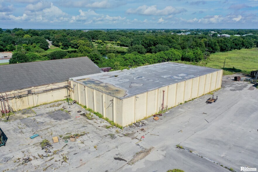 More Photos Of 2200 3rd St NW, Winter Haven Manufacturing For Lease