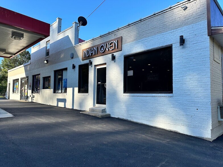 Primary Photo Of 10761 Thomas Nelson Hwy, Lovingston Convenience Store For Sale