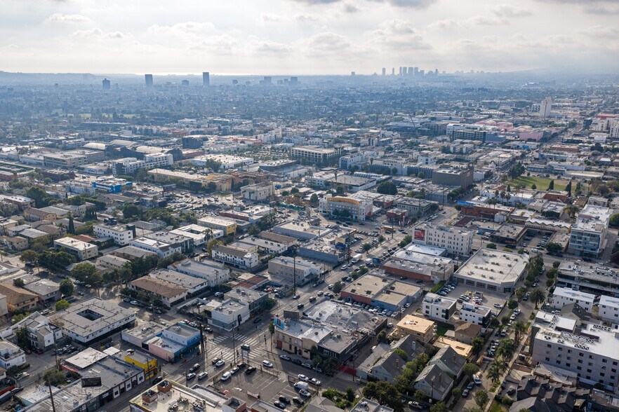 More Photos Of 6222-6232 Santa Monica Blvd, Los Angeles Land For Sale