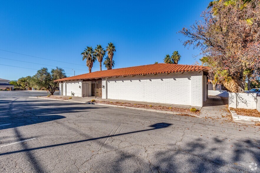 More Photos Of 3555 Pecos-McLeod Interconnect, Las Vegas Office For Sale