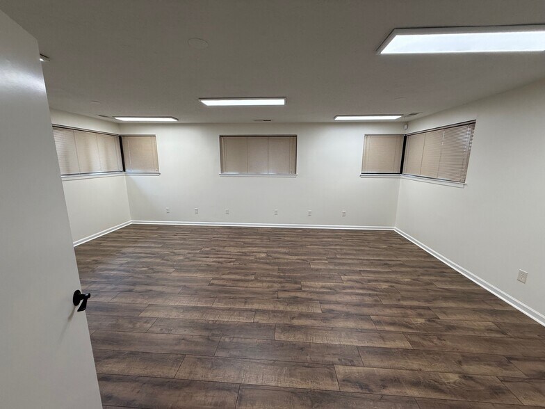 More Photos Of 5658 S Rex Rd, Memphis Medical For Lease