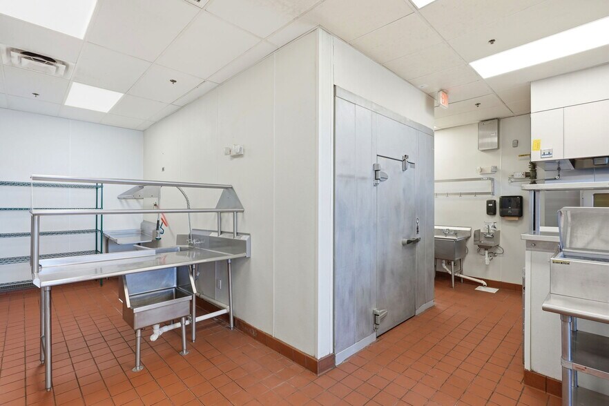 More Photos Of 300 S Duval St, Tallahassee Apartments For Lease