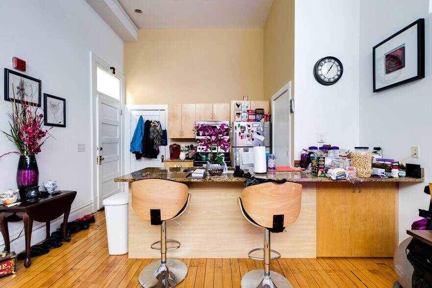 More Photos Of 141 E Wythe St, Petersburg Apartments For Sale