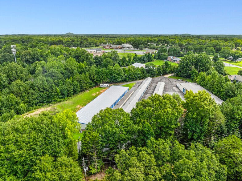 More Photos Of 124 Patrick Rd, Gastonia Self Storage For Sale