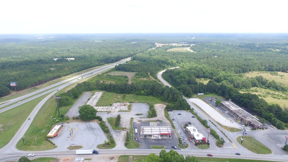 More Photos Of 12490 N Hwy 56, Clinton Distribution For Lease