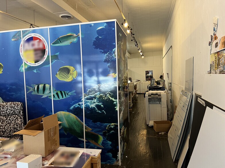 More Photos Of 79 E Main St, Buford Storefront For Sale