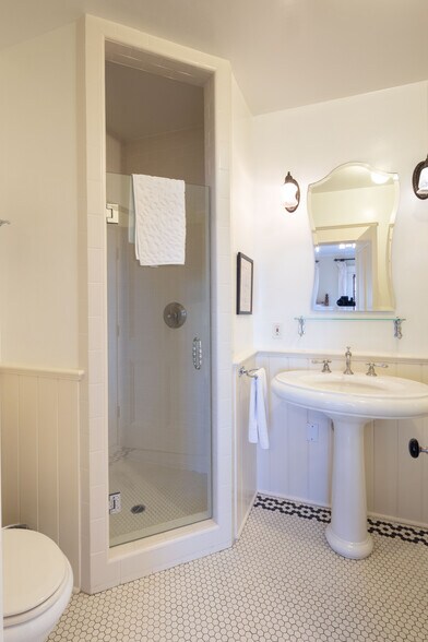 More Photos Of 149 Cayucos Dr, Cayucos Hospitality For Sale