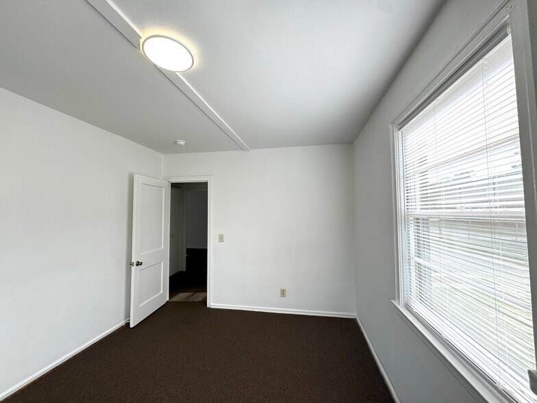 More Photos Of 237 Broad St, Sumter Apartments For Sale