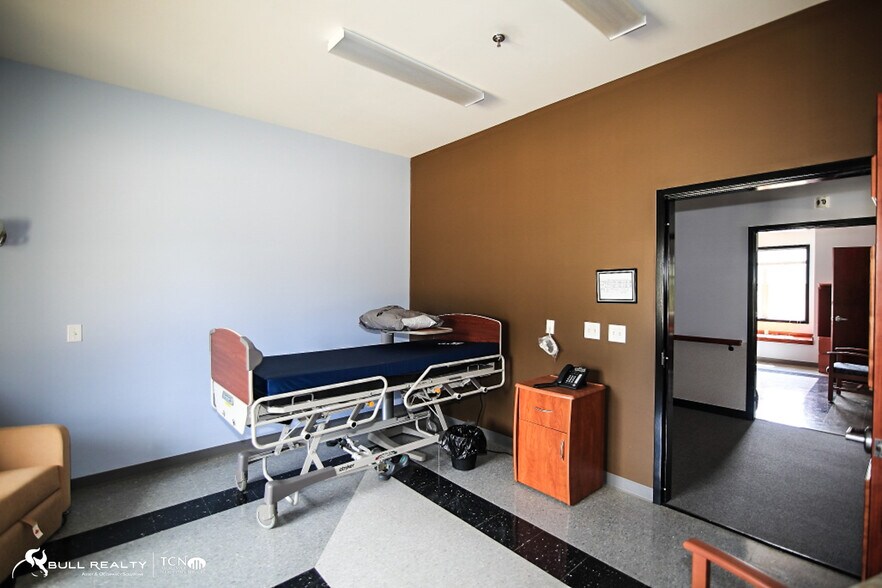 More Photos Of 22 Madras Pky, Newnan Healthcare For Lease