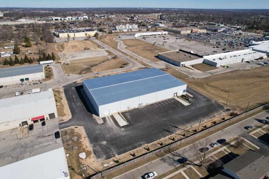 More Photos Of 5230 Keystone Dr, Fort Wayne Distribution For Lease