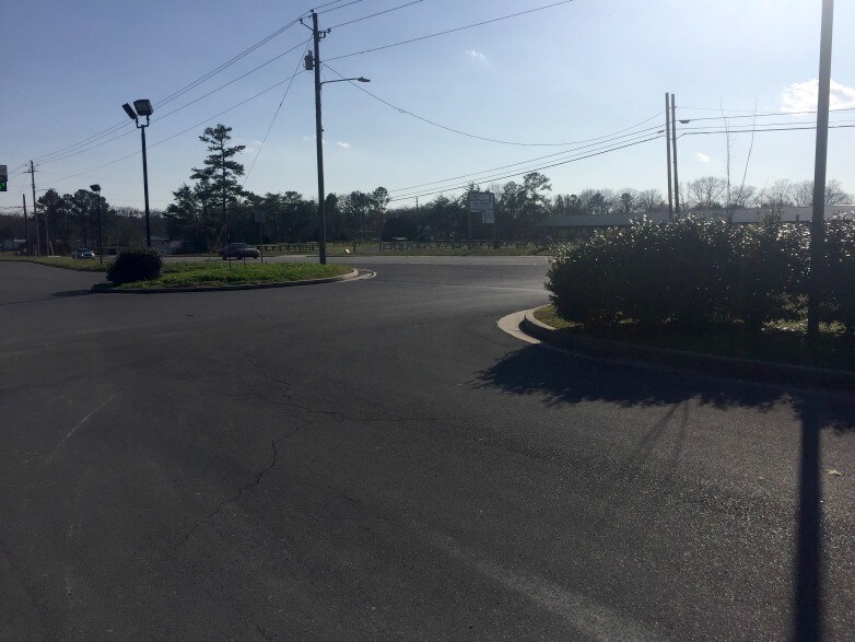 More Photos Of 612 S 3rd Ave, Chatsworth Restaurant For Lease