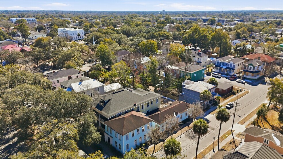 Primary Photo Of 521 W 37th St, Savannah Multifamily For Sale