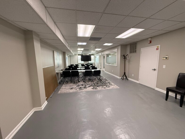 More Photos Of 241 North Ave W, Westfield Office For Lease