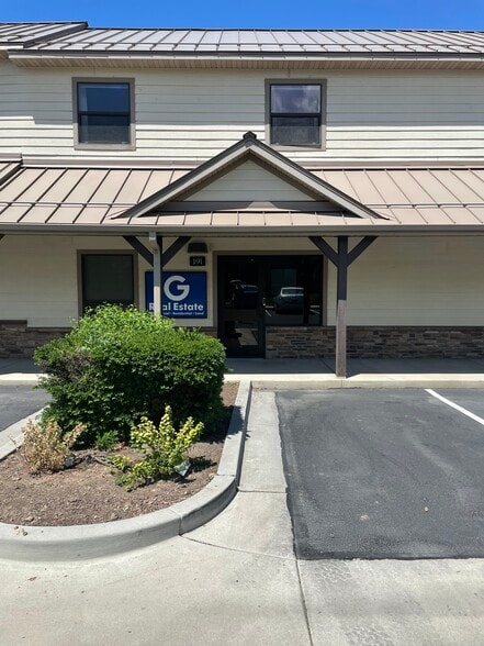 Primary Photo Of 197 N 290 W, Lindon Office Residential For Lease
