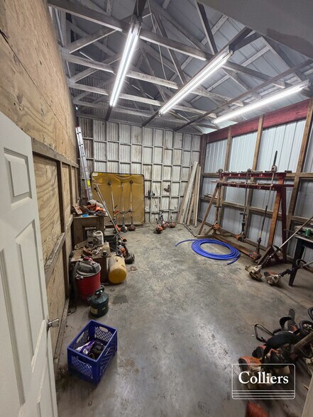 More Photos Of 5450 Memorial Blvd, Saint George Warehouse For Sale