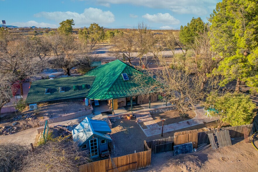 More Photos Of 3001 E Frontage Rd, Amado Restaurant For Sale