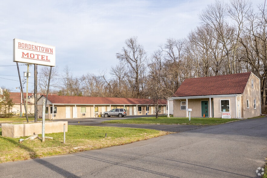 More Photos Of 77 US Highway 130, Trenton Hotel For Sale