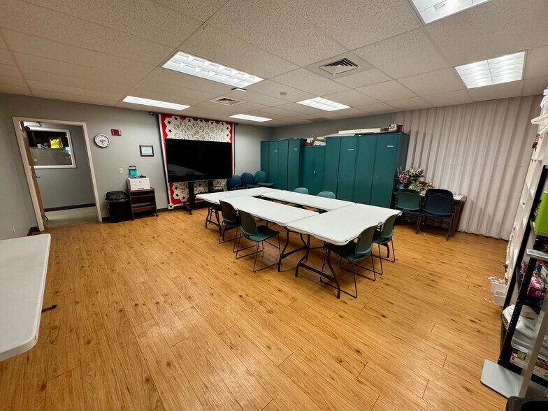 More Photos Of 251 N Center St, Joliet Assisted Living For Sale