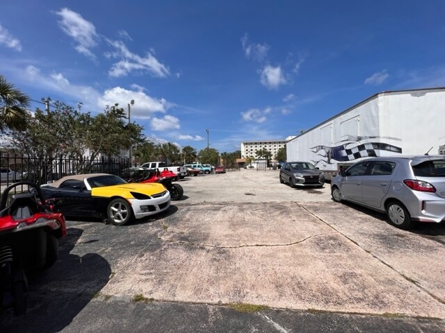 More Photos Of 500 Ballough Rd, Daytona Beach Freestanding For Sale