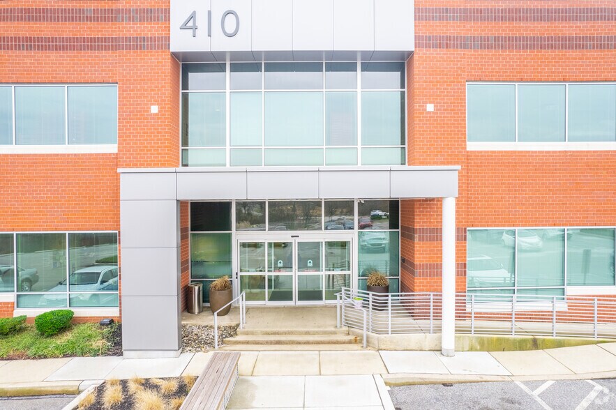 More Photos Of 410 Linfield Trappe Rd, Royersford Medical For Lease