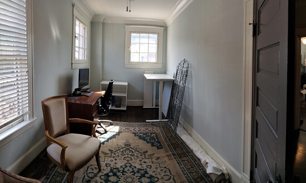 More Photos Of 1824-1826 E 7th St, Charlotte Office Residential For Lease