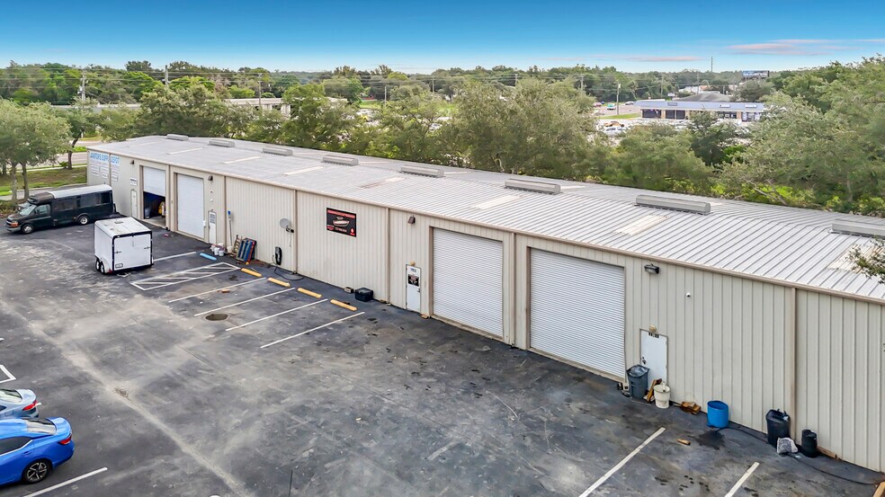 More Photos Of 11918 Mancini Way, New Port Richey Warehouse For Sale