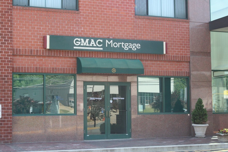 More Photos Of 42 Lake Avenue Ext, Danbury Office For Lease