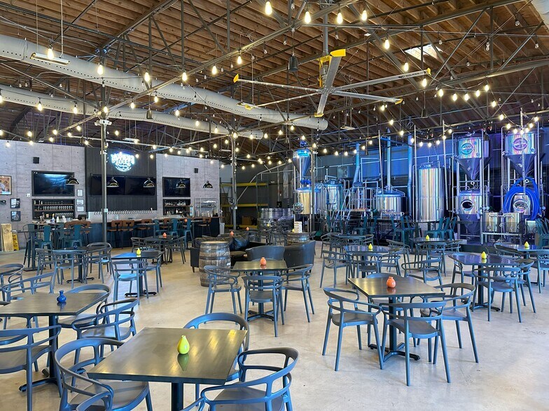 More Photos Of 255 Clanton Rd, Charlotte General Retail For Lease