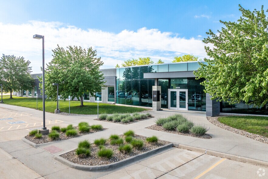 Primary Photo Of 2839 Northgate Dr, Iowa City Office For Lease