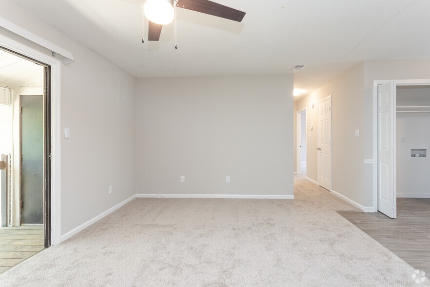 More Photos Of 4029 Professional Dr, Hope Mills Apartments For Sale