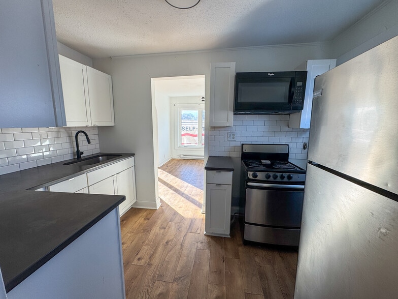 More Photos Of 1220-1222 Parsons Ave, Columbus Storefront Retail Residential For Sale