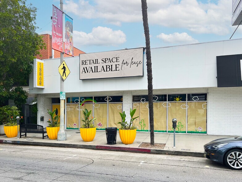 Primary Photo Of 12345 Ventura Blvd, Studio City Storefront Retail Office For Lease