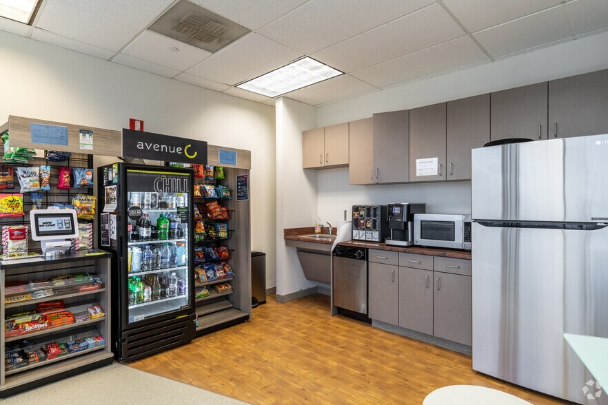 More Photos Of 14 Walsh Dr, Parsippany Office For Lease