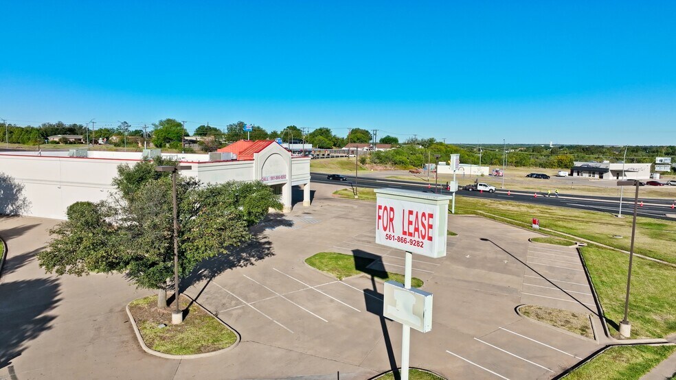 Primary Photo Of 3201 Seymour Hwy, Wichita Falls Drugstore For Sale