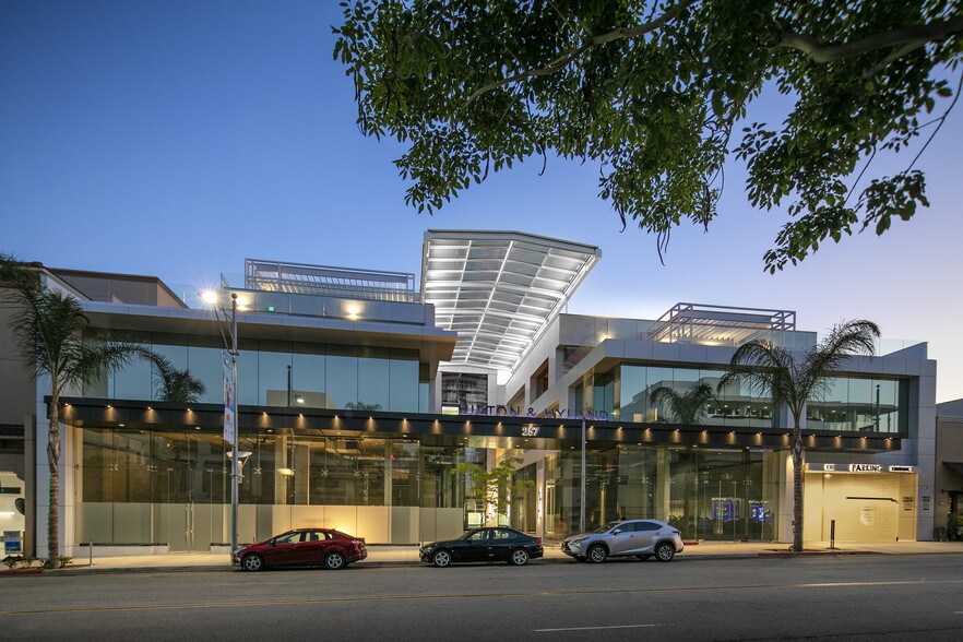 More Photos Of 243 N Canon Dr, Beverly Hills Office For Lease
