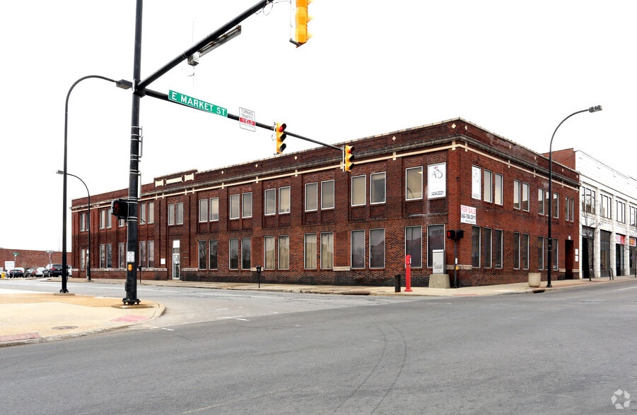 Primary Photo Of 15-17 N Broadway St, Akron General Retail For Sale