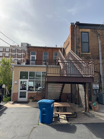 More Photos Of 327 N Riverfront Dr, Mankato Storefront Retail Residential For Lease