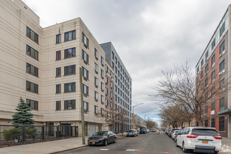 More Photos Of 353-376 Chester St, Brooklyn Apartments For Lease