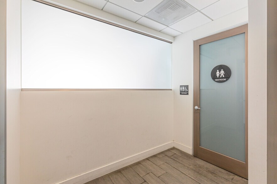 More Photos Of 3945 Marysville Blvd, Sacramento Freestanding For Sale