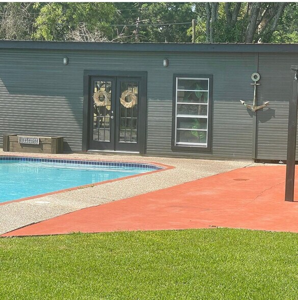 More Photos Of 15911 Fir Rd, Santa Fe Daycare Center For Sale