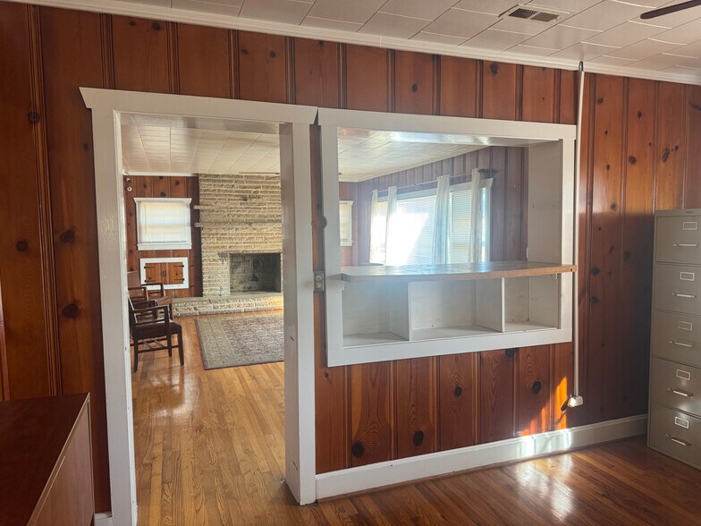 More Photos Of 8385 AL Highway 144, Alexandria Office Residential For Sale