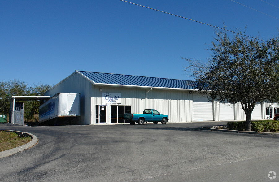 Primary Photo Of 4085 Arnold Ave, Naples Warehouse For Lease